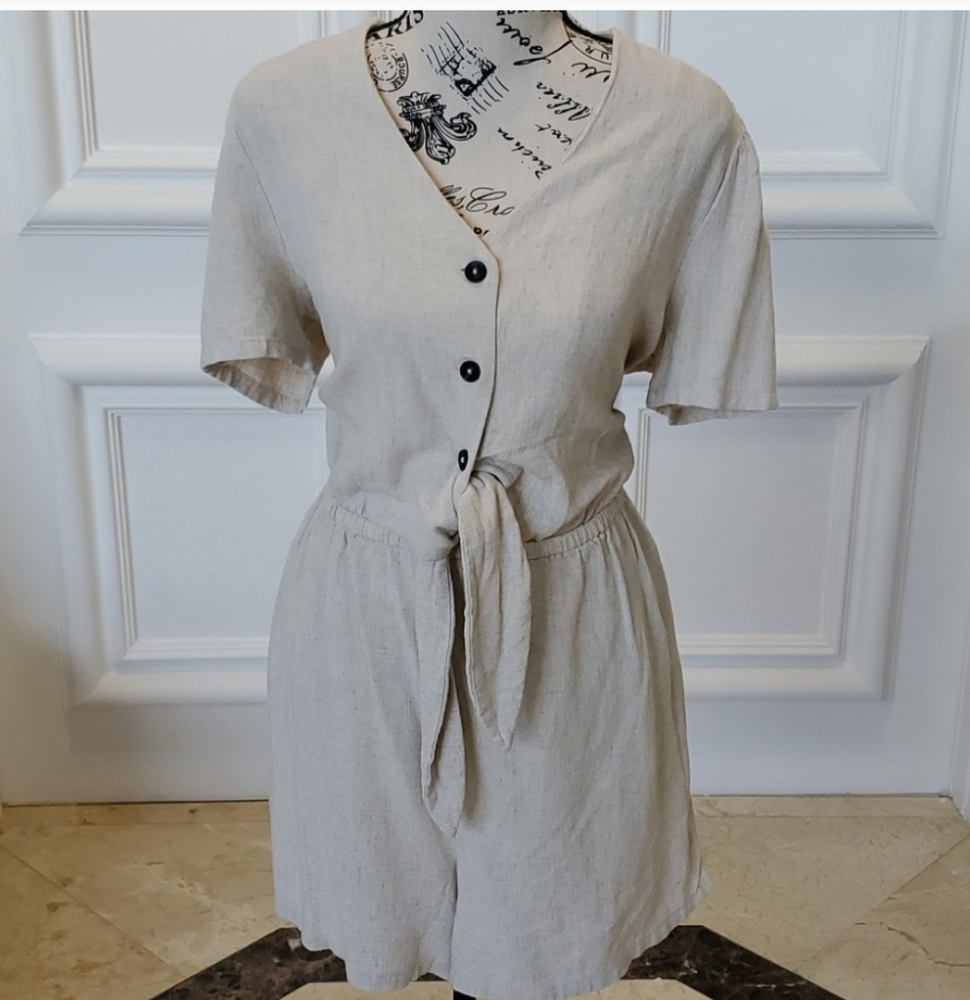 R.D style ladies oatmeal romper NWT"S.